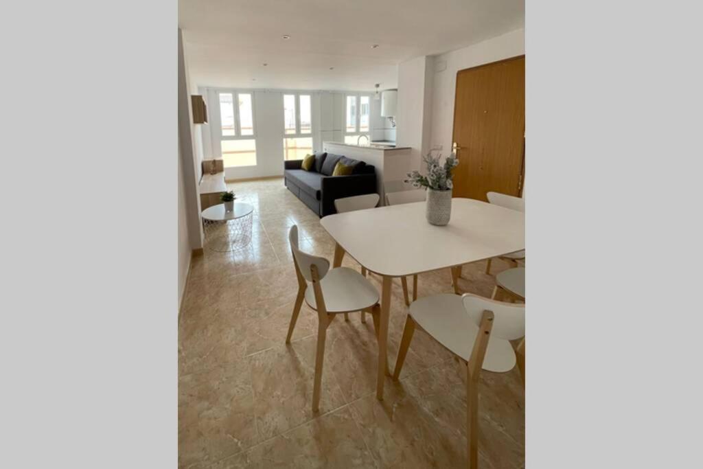 Uim Mediterraneo Poeta 5 Wifi Sagunto 외부 사진